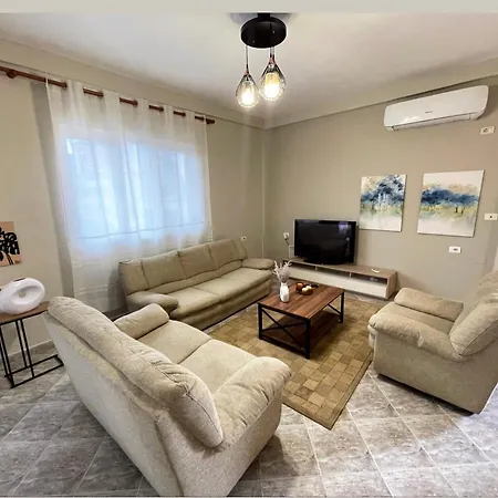 Center * Tirana